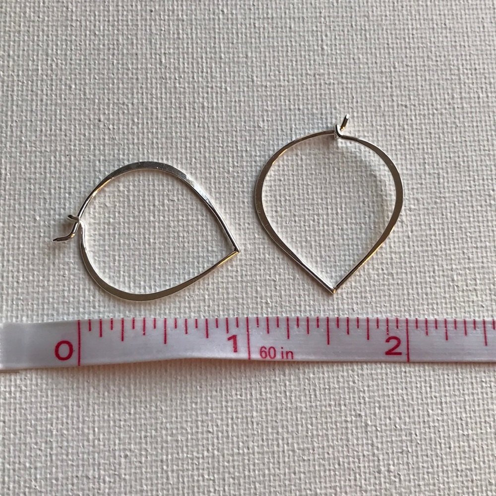 NEW Sterling Silver Lotus Hoop Earrings - Picture 5 of 6
